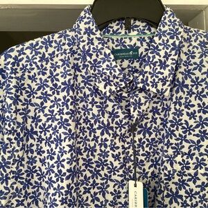 Men’s large dressy shirt, short sleeve , never worn.
